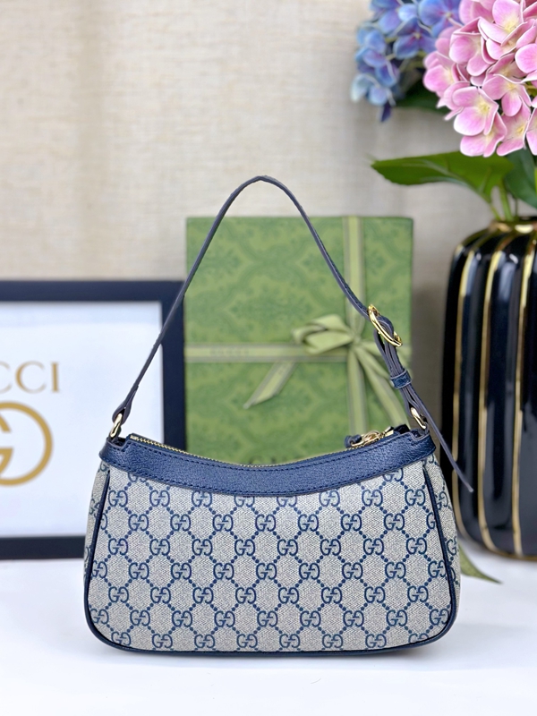 激安グッチバッグコピー内部構造